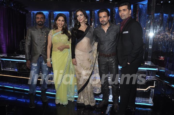 Emraan Hashmi and Humaima pose with Remo, Madhuri and Karan at Jhalak Dikhla Jaa