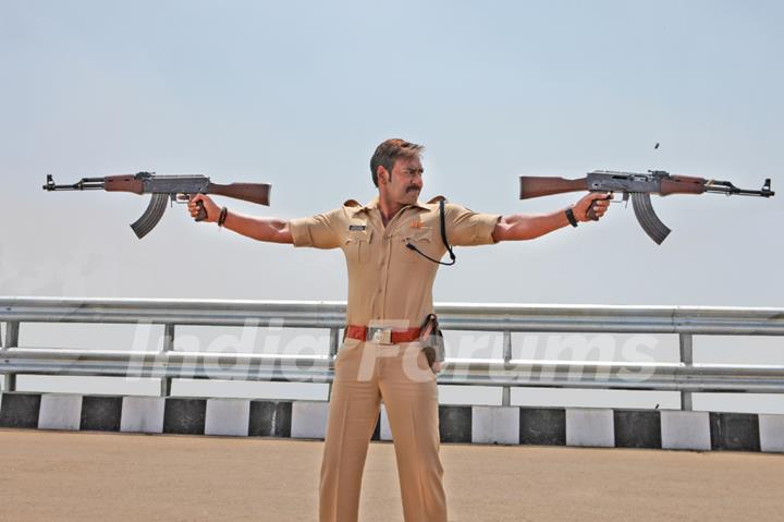 Singham Returns