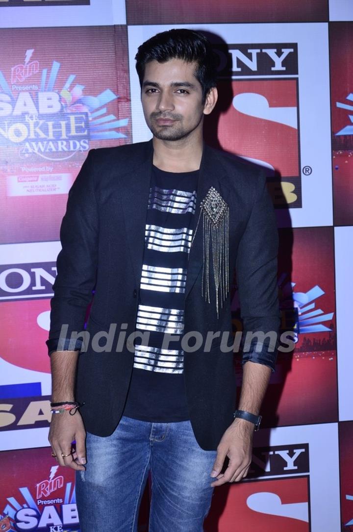 Vishal Singh at the SAB Ke Anokhe Awards