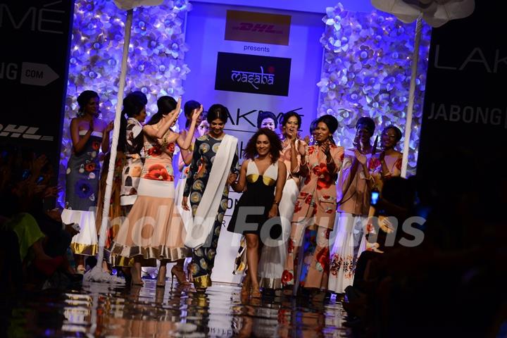 Shilpa Shetty walks the ramp with Masaba Gupta at Lakme Fashion Week