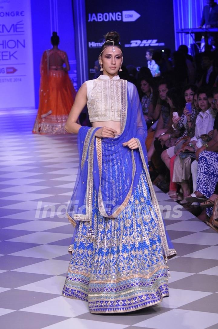 Alicia Raut walks the ramp for Anita Dongre at the Lakme Fashion Week Winter/ Festive 2014 Day 4