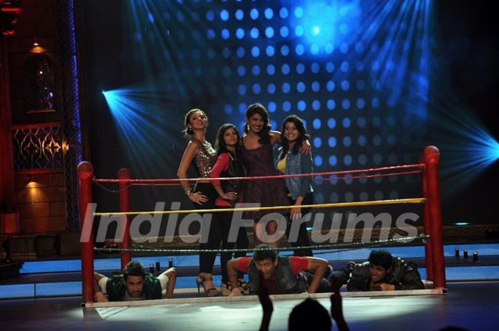 Priyanka Chopra poses with the contestants on India's Best Cine Stars Ki Khoj