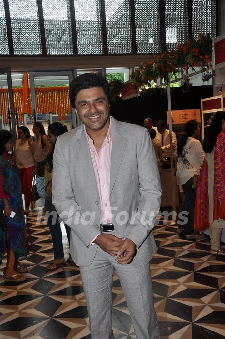 Sameer Soni poses for the camera at Araish Charity Exhibition