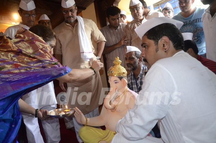 Nana Patekar Celebrates Ganesh Chaturthi