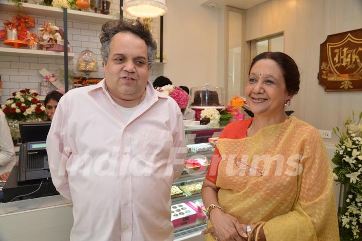 Sandeep Khosla at Harsha K's Cake Shop Launch