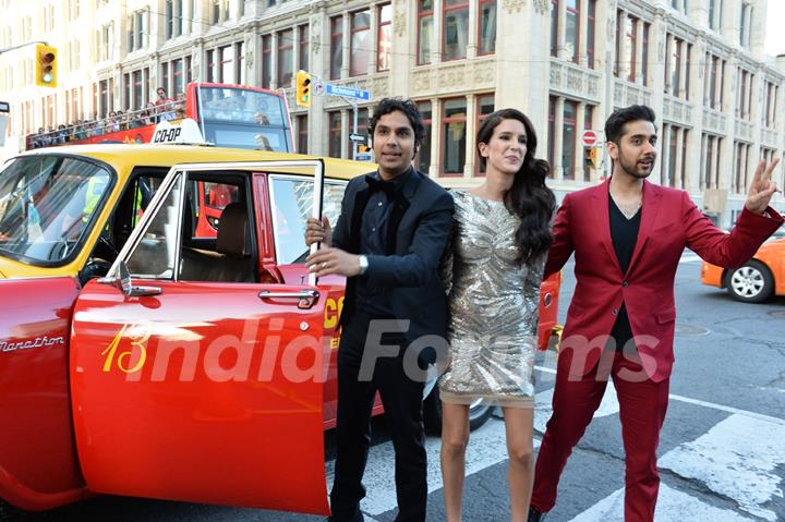 Kunal Nayyar, Isabelle Kaif & Vinay Virmani at the Premiere of Dr. Cabbie in Canada