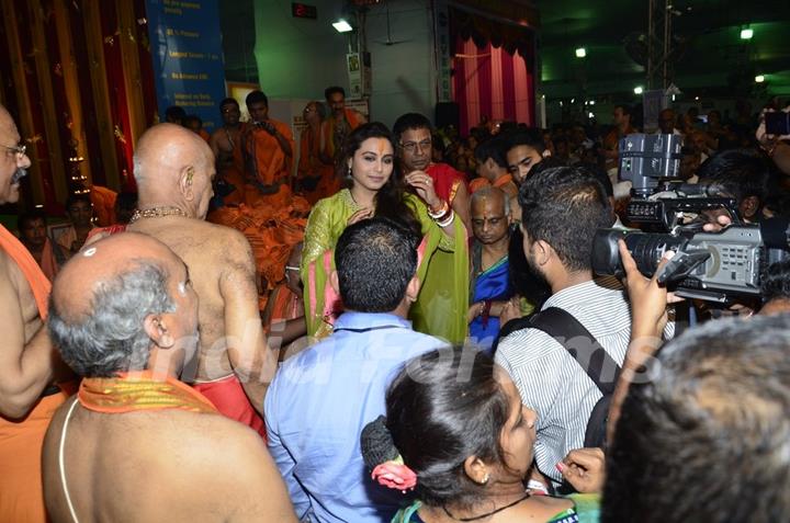 Rani Mukherjee was spotted at Chinchpokli Ka Raja