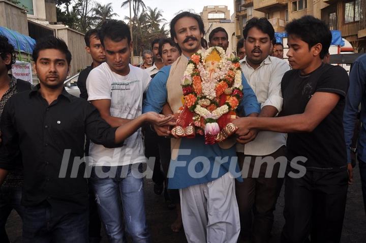 Vivek Oberoi at the Visarjan of Lord Ganesha