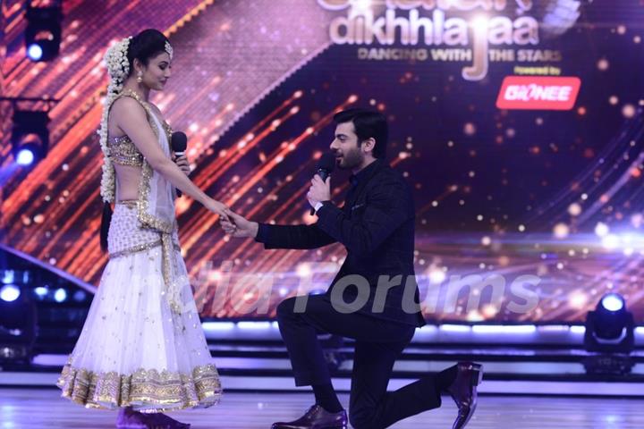 Fawad Khan sings for Mouni Roy on Jhalak Dikhla Jaa Season 7