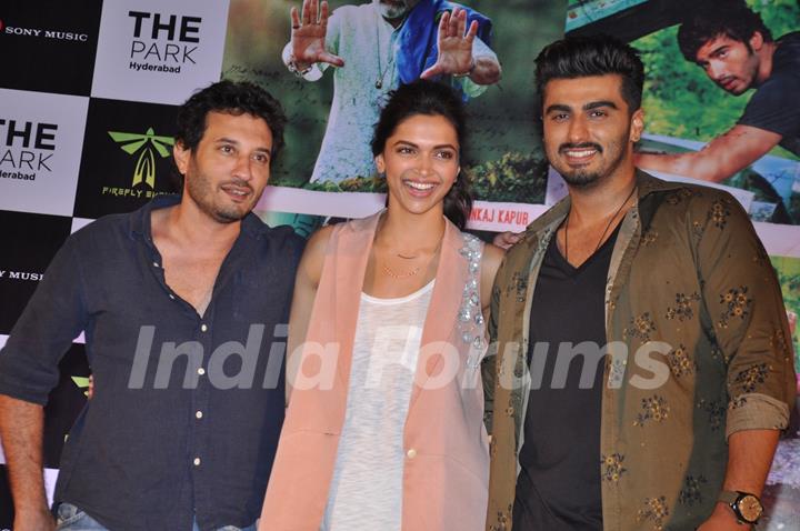 Homi Adajania, Arjun Kapoor and Deepika Padukone at the Press Meet of Finding Fanny