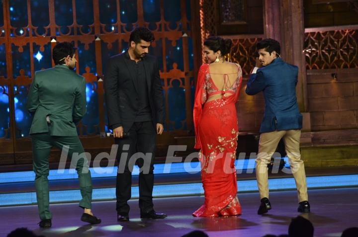 Arjun and Deepika perform on India's Best Cine Stars Ki Khoj