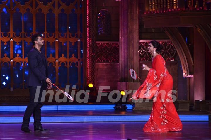 Arjun Kapoorand Deepika Padukone play badminton on India's Best Cine Stars Ki Khoj