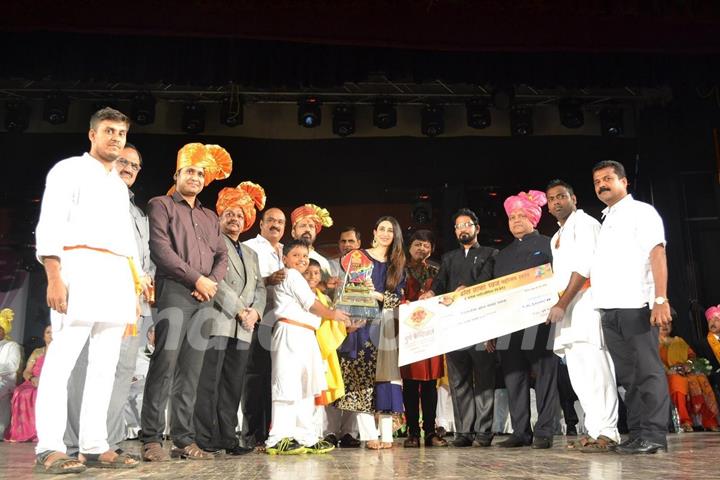 Karisma Kapoor at the Launch of Pune Festiva