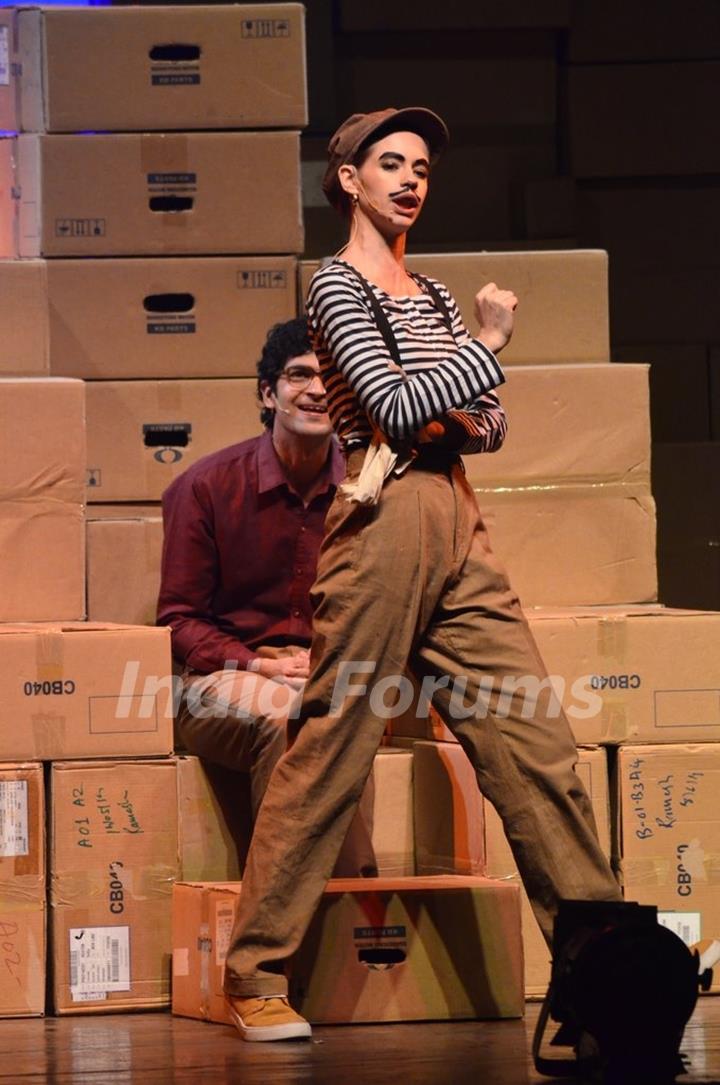 Kalki Koechlin & Purab Kohli at their Play