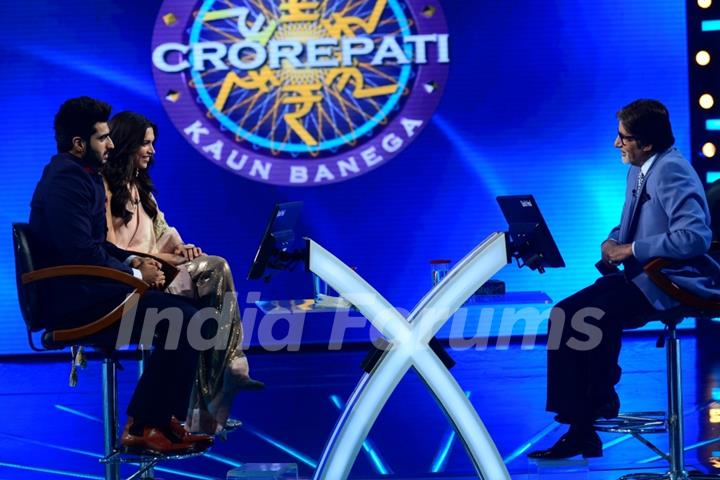 Promotions of Finding Fanny on Kaun Banega Crorepati Season 8