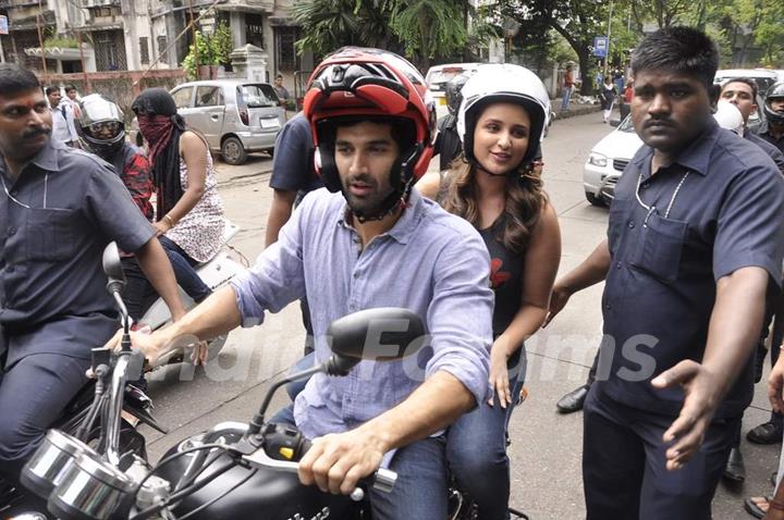 Parineeti and Aditya take a bike ride at the Flag Off of the Daawat-E-Ishq Food Yatra