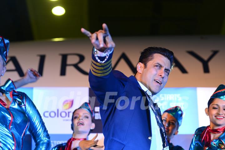 Salman Khan performs at the Launch of Bigg Boss 8