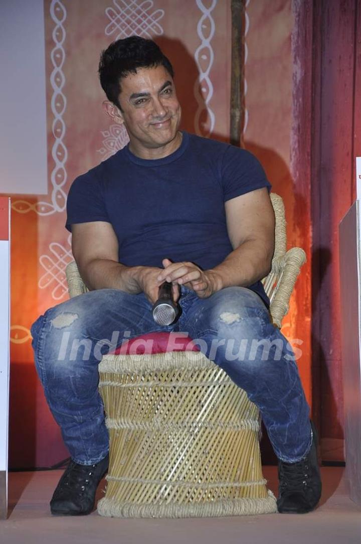 Aamir Khan snapped at Aaj Tak Panchayat Talk Show