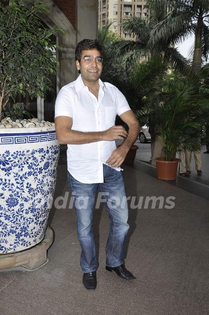 Ashutosh Rana poses for the media at Aaj Tak Panchayat Talk Show