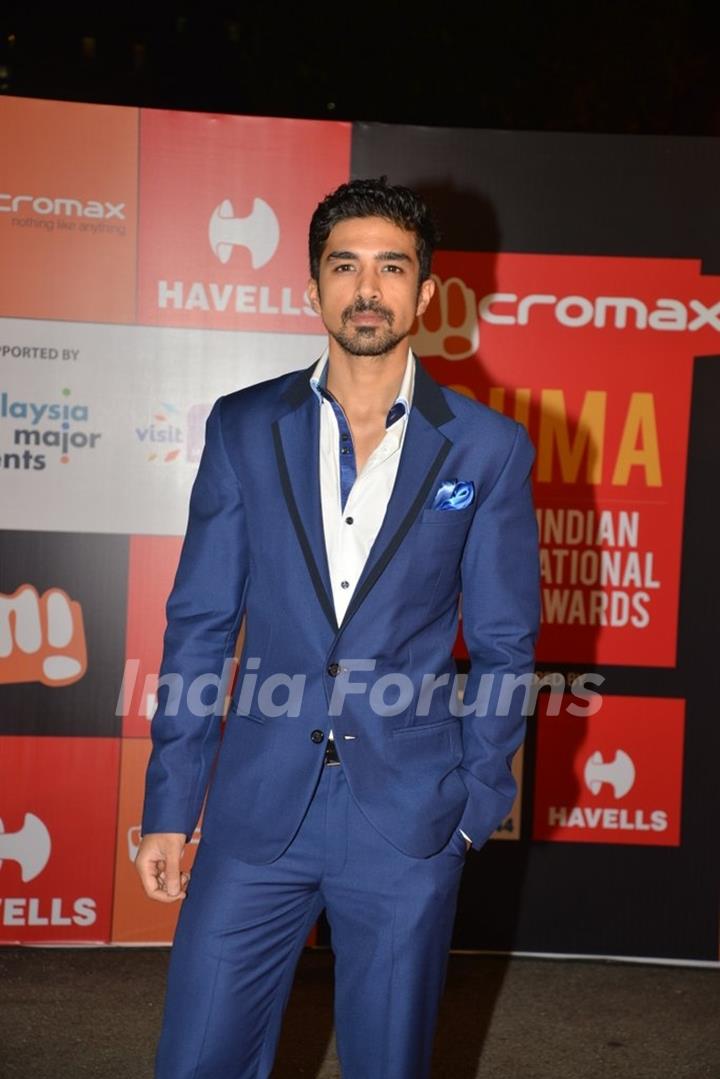 Saqib Saleem poses for the media at Mircromax SIIMA Awards Day 2