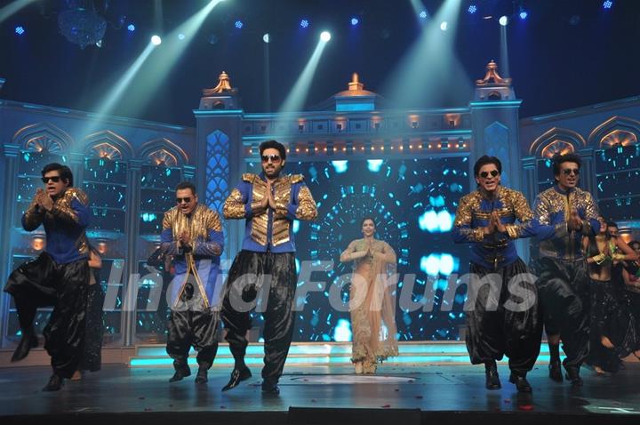 Cast of Happy New Year performing at the Music Launch