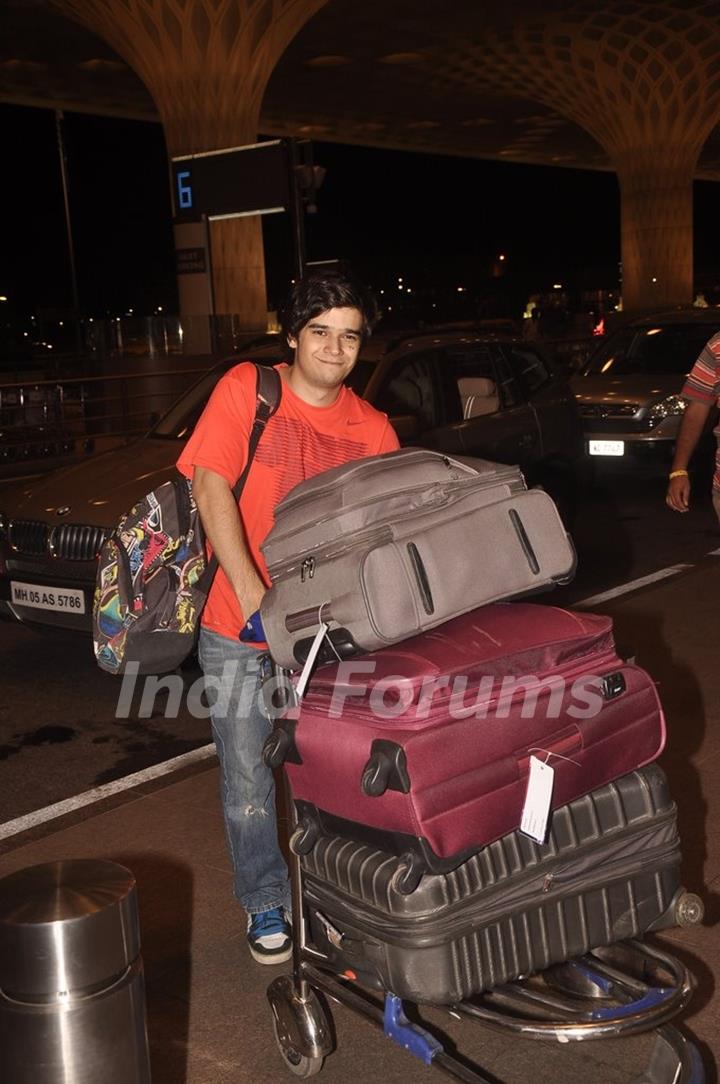 Vivaan Shah snapped at Airport while leaving for Slam Tour