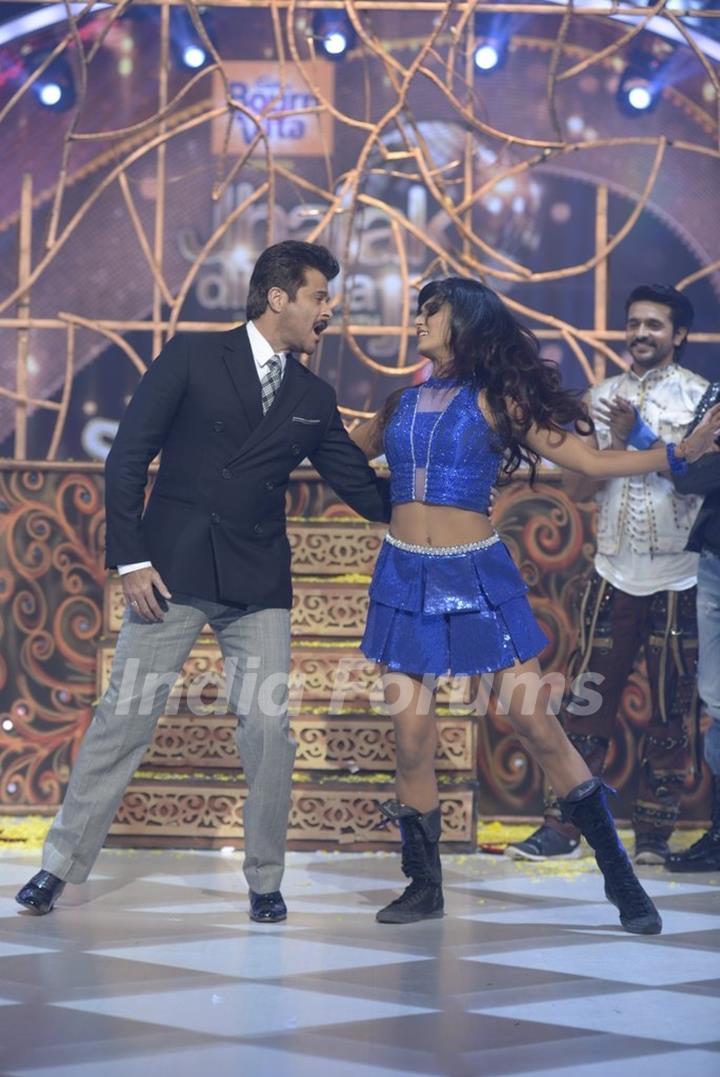 Anil Kapoor shakes a leg with Shakti at Jhalak Dikhhlaa Jaa Grand Finale