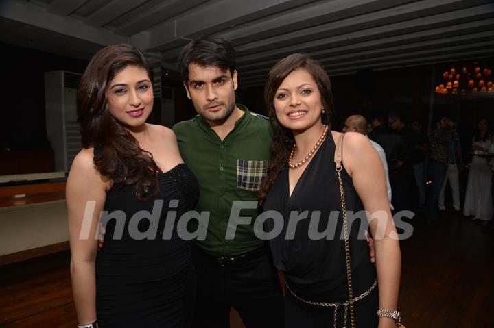 Drashti Dhami poses with Vivian Dsena and Vahbbiz Dorabjee Dsena at Munisha Khatwani's Birthday Bash