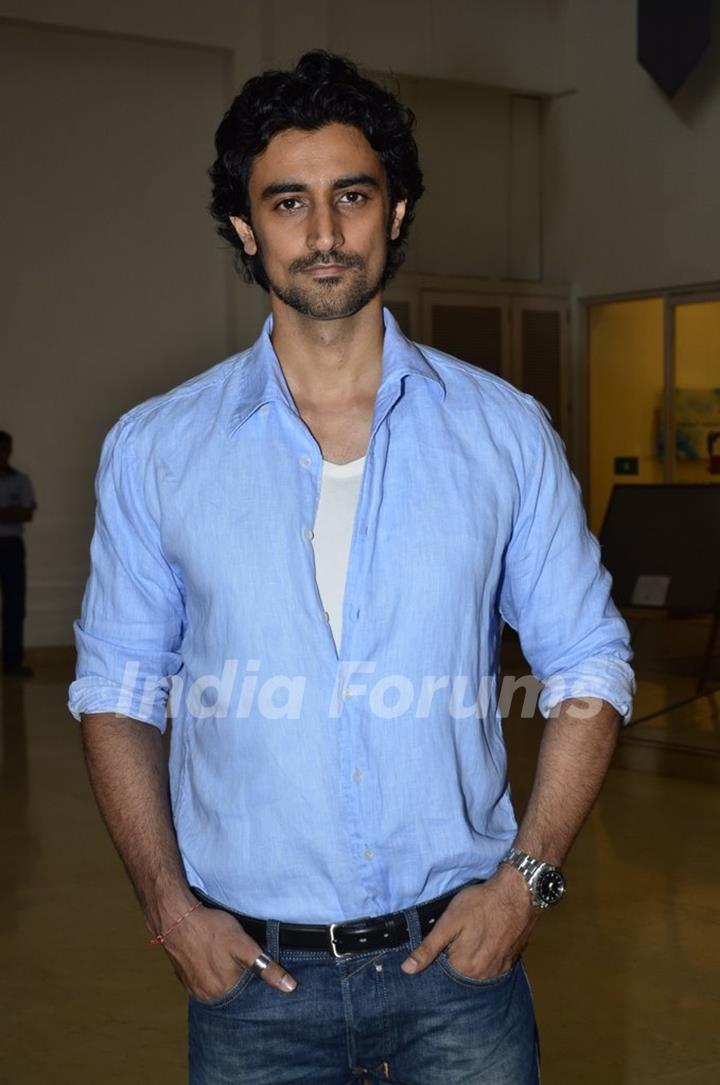 Kunal Kapoor was seen at Giving Back NGO Event