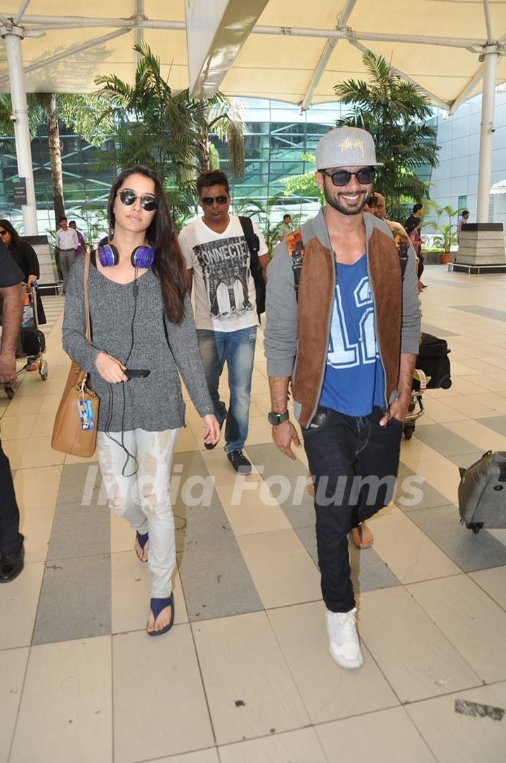 Shraddha Kapoor and Shahid Kapoor snapped at Airport