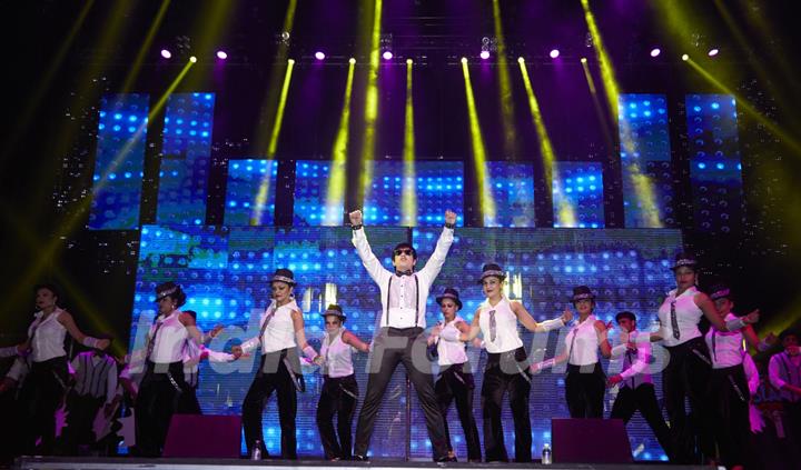 Vivaan Shah performs at the Slam Tour in Sears Center Arena, Chicago