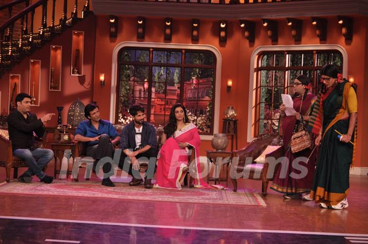 Gutthi and Palak perform an act on Comedy Nights With Kapil