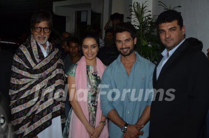 Amitabh Bachchan, Shraddha Kapoor, Shahid Kapoor and Siddharth Roy Kapur pose for the media