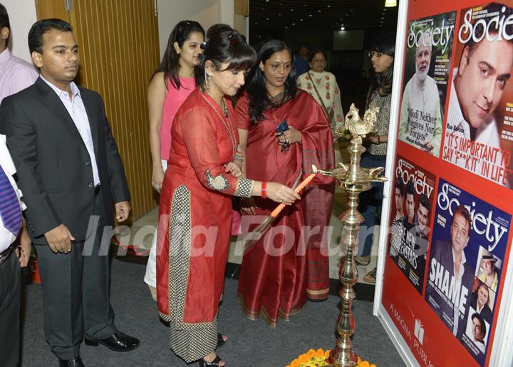 Divya Dutta at the Inauguration of The Society Collection Mumbai 2014