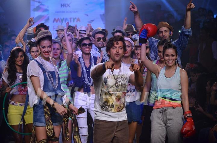 Hrithik Roshan walks the ramp at Myntra Fashion Weekend Finale