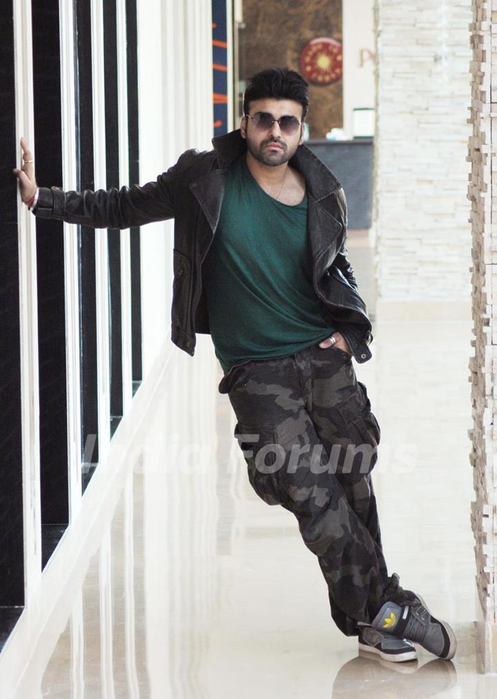 Arya Babbar