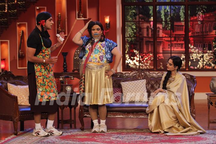 Super Nani on Comedy Nights with Kapil