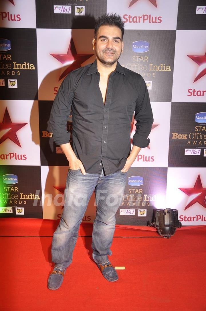 Arbaaz Khan poses for the media at the Star Box Office Awards