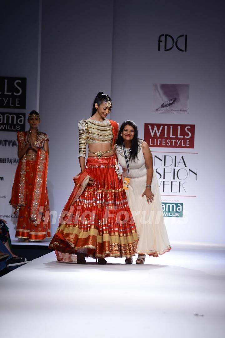 Poonam Dubey showcases her collection at the Wills Lifestyle India Fashion Week Day 3