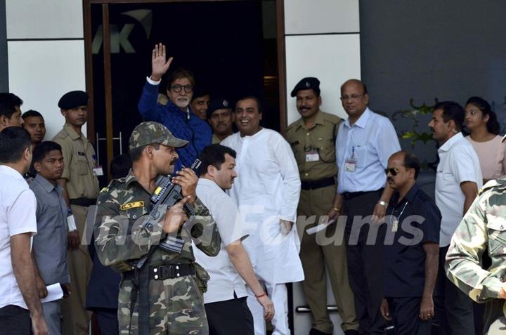 Amitabh Bachchan and Mukesh Ambani snapped at Airport while leaving for ISL Football Match