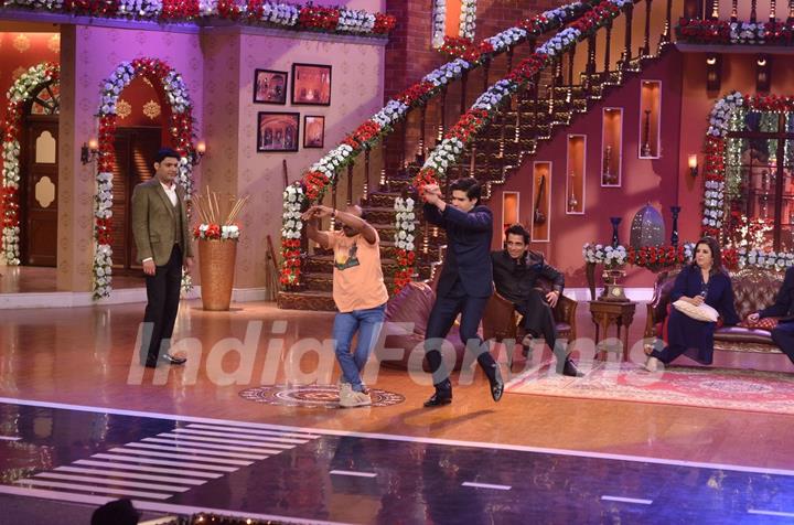 Vivaan Shah shakes a leg with a fan on Comedy Nights with Kapil