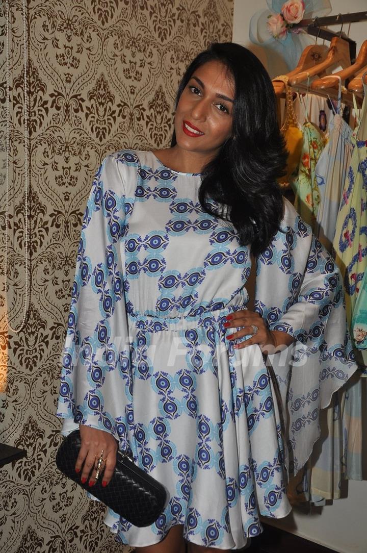 Shveta Salve poses for the media at Nisha Chainani's Collection Preview