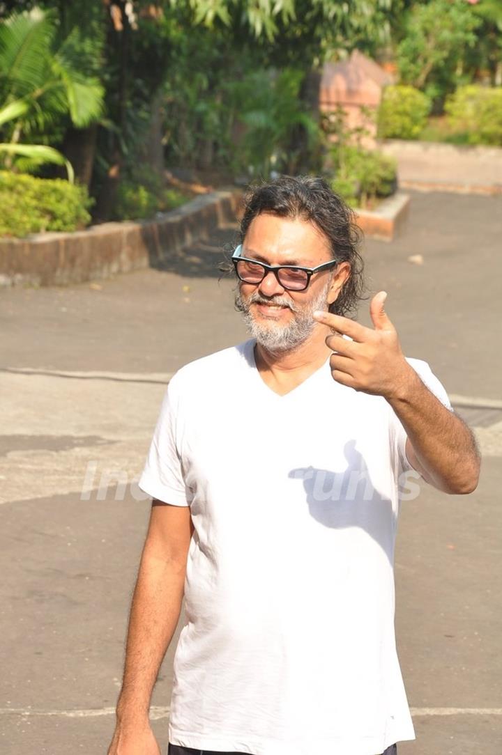 Rakeysh Omprakash Mehra Casts his Vote