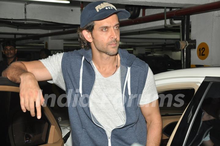 Hrithik Roshan poses for the media at the Special Screening of Bang Bang for Kids