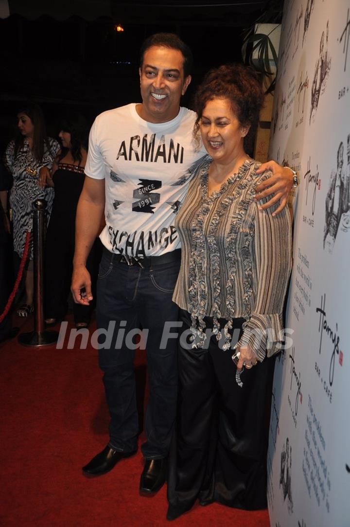 Vindoo Dara Singh was at the Launch of Harry's Cafe