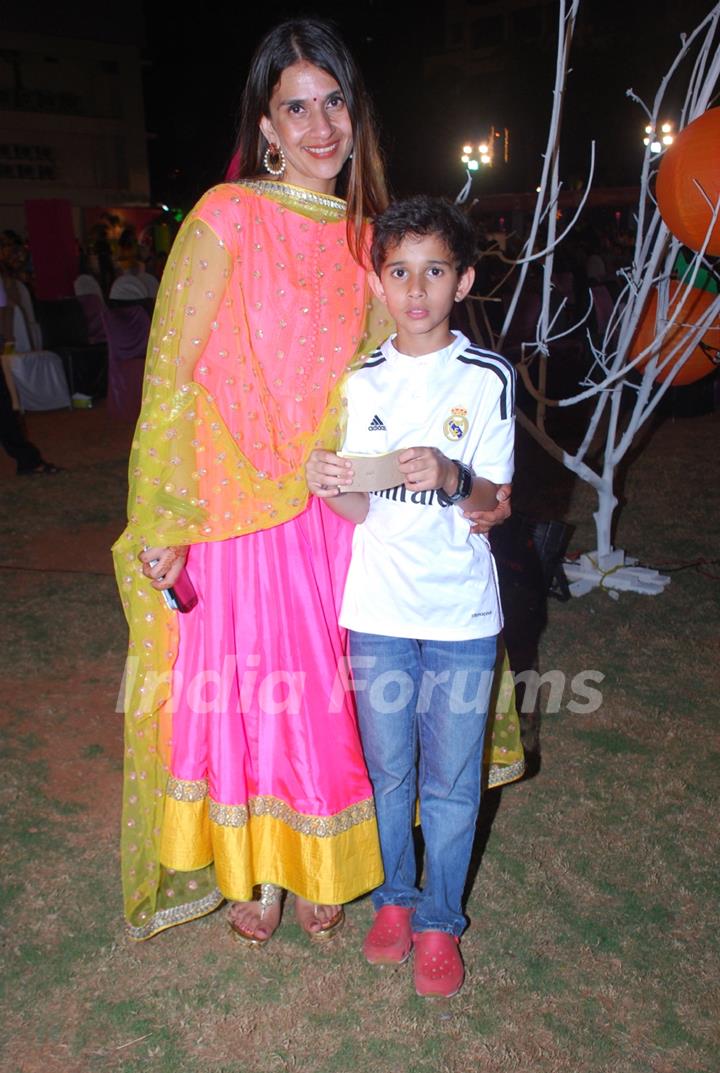 Fatima Agarkar along with son Raj Agarkar at JBCN Carnival East Meets West