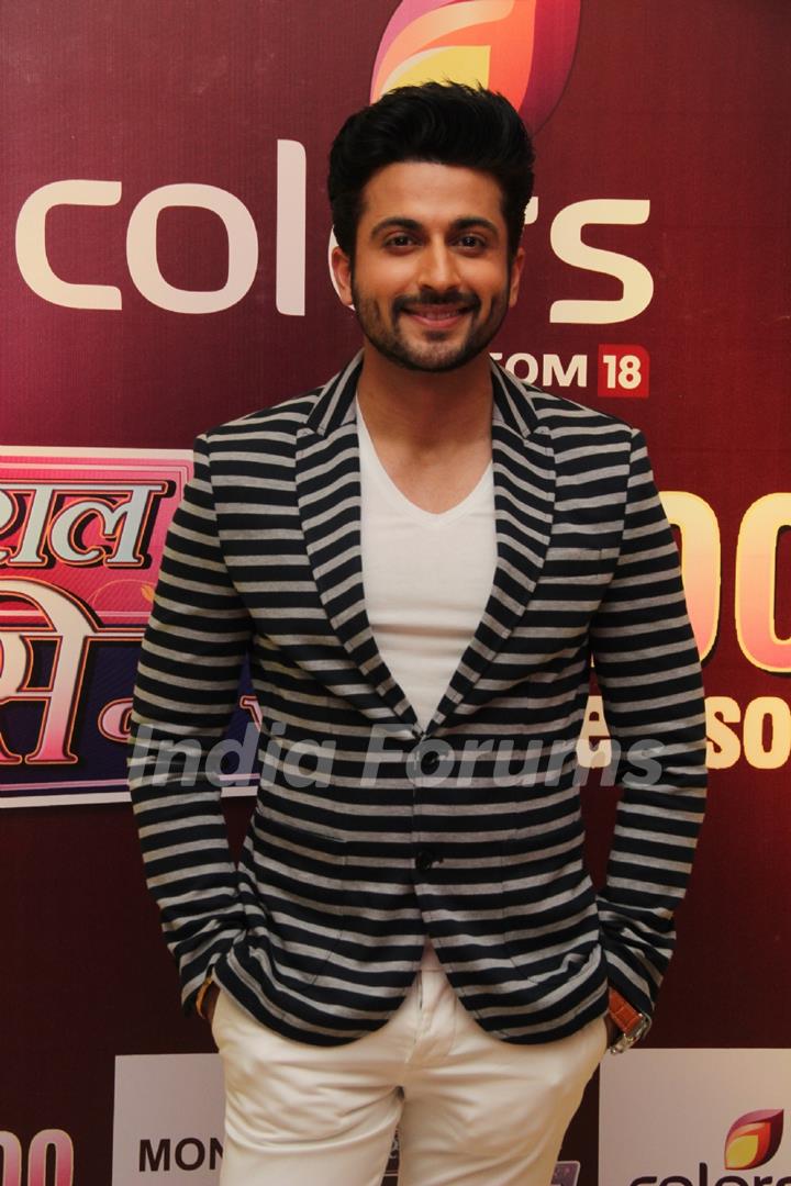 Dheeraj Dhoopar poses for the media at the 1000 Episode Celebration