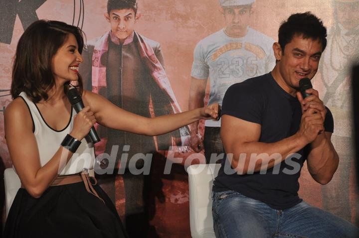 Anushka Sharma and Aamir Khan have a great time at the Teaser Trailer Launch of P.K.