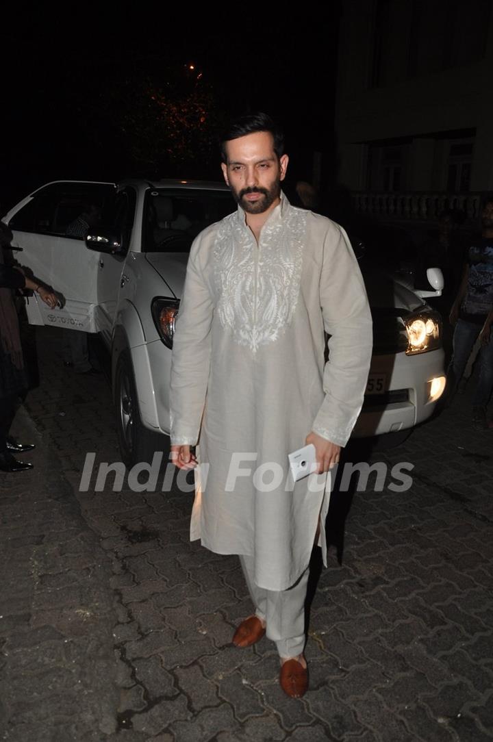 Luv Sinha poses for the media at Aamir Khan's Diwali Bash