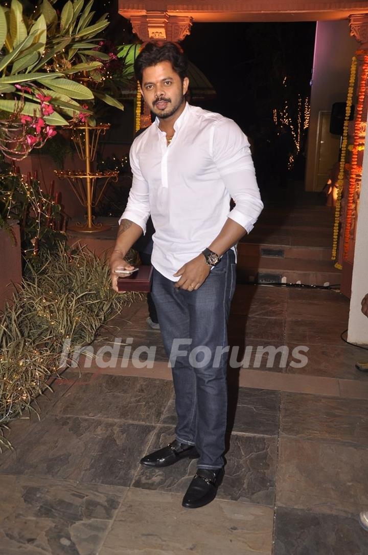 Sreesanth poses for the media at Sachin Joshi's Diwali Bash